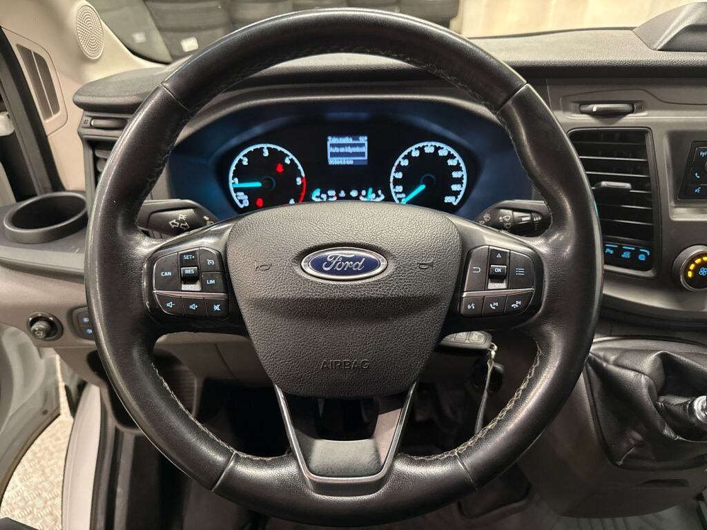 Ford Transit 2021 Valkoinen