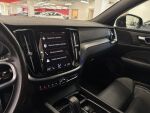 Volvo S60 2021 Musta