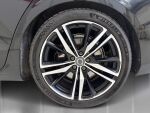 Volvo S60 2021 Musta