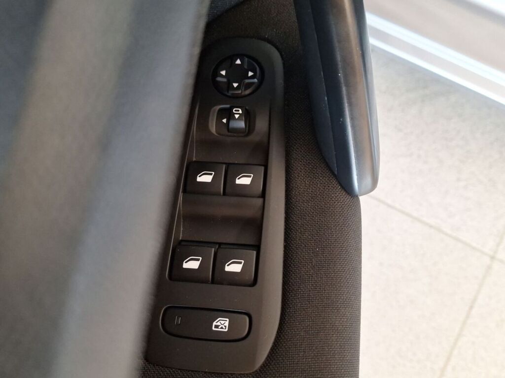 Peugeot 308 2021 Harmaa