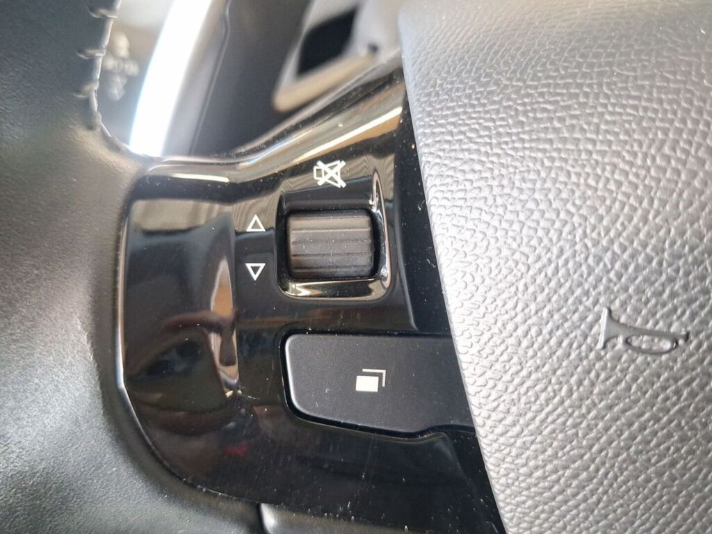 Peugeot 308 2021 Harmaa