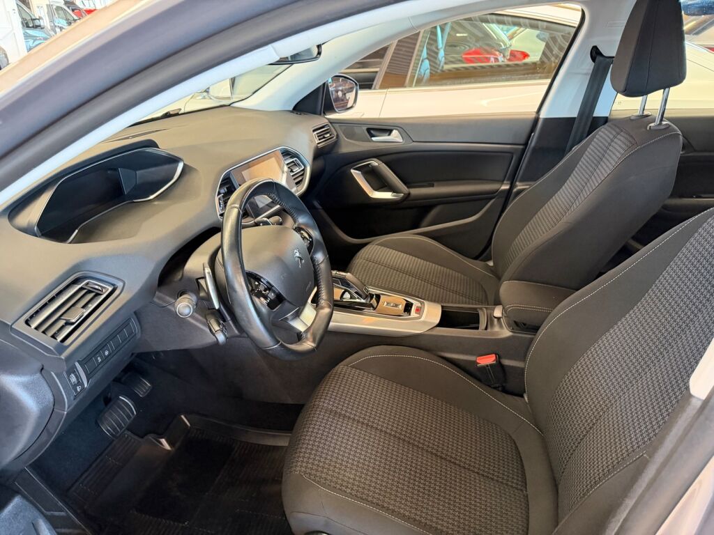 Peugeot 308 2021 Harmaa