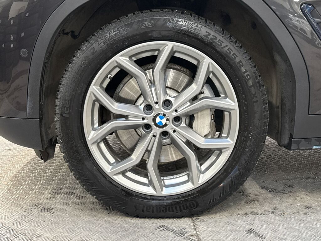 BMW X3 2021 Harmaa