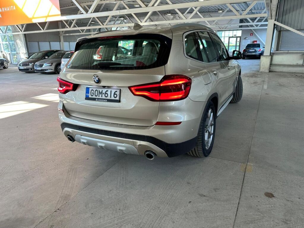 BMW X3 2021 Ruskea (beige)