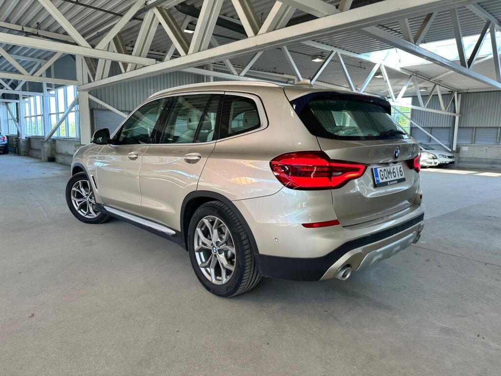 BMW X3 2021 Ruskea (beige)