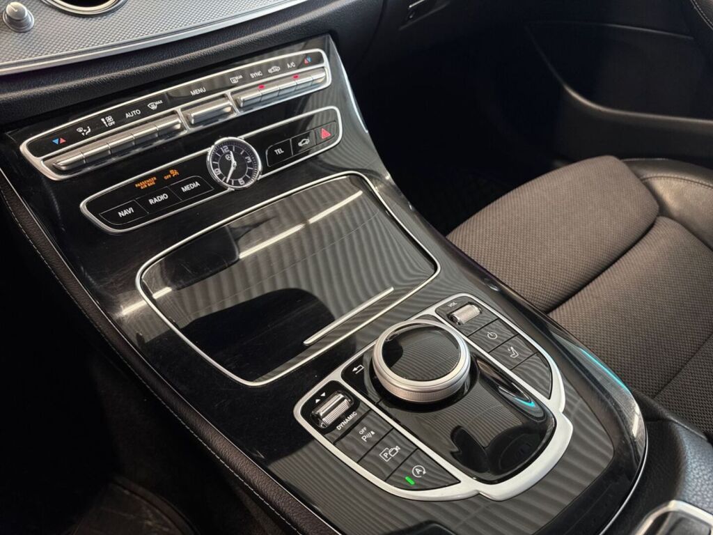 Mercedes-Benz E 2017 Hopea