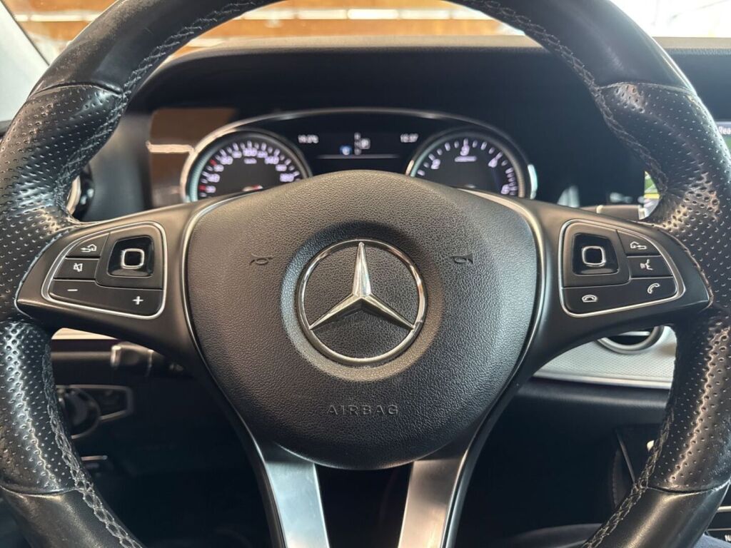 Mercedes-Benz E 2017 Hopea