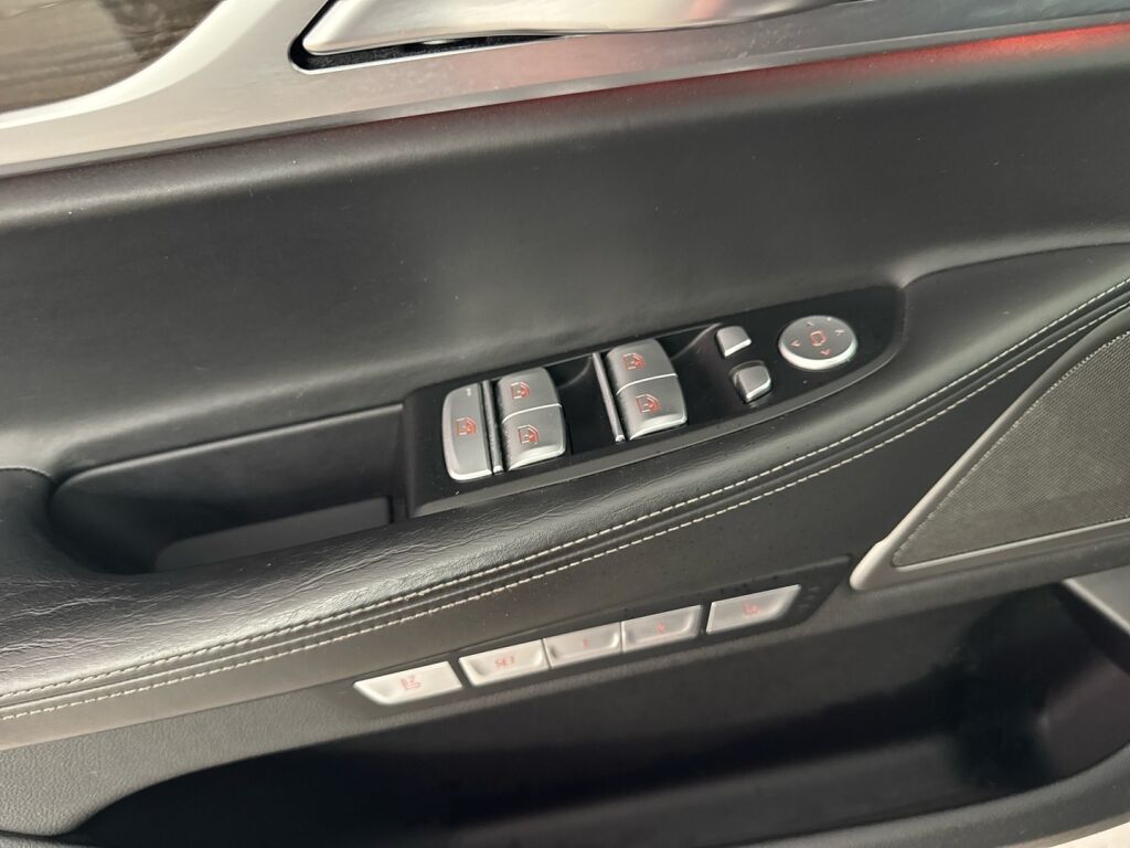 BMW 740 2016 Musta