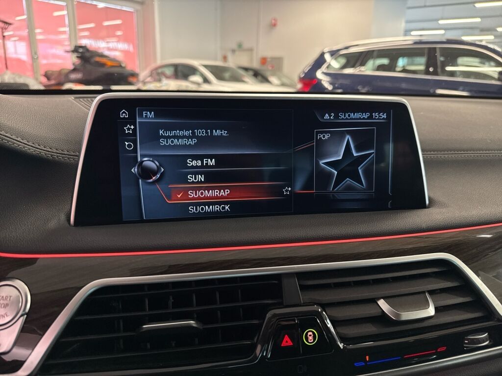 BMW 740 2016 Musta