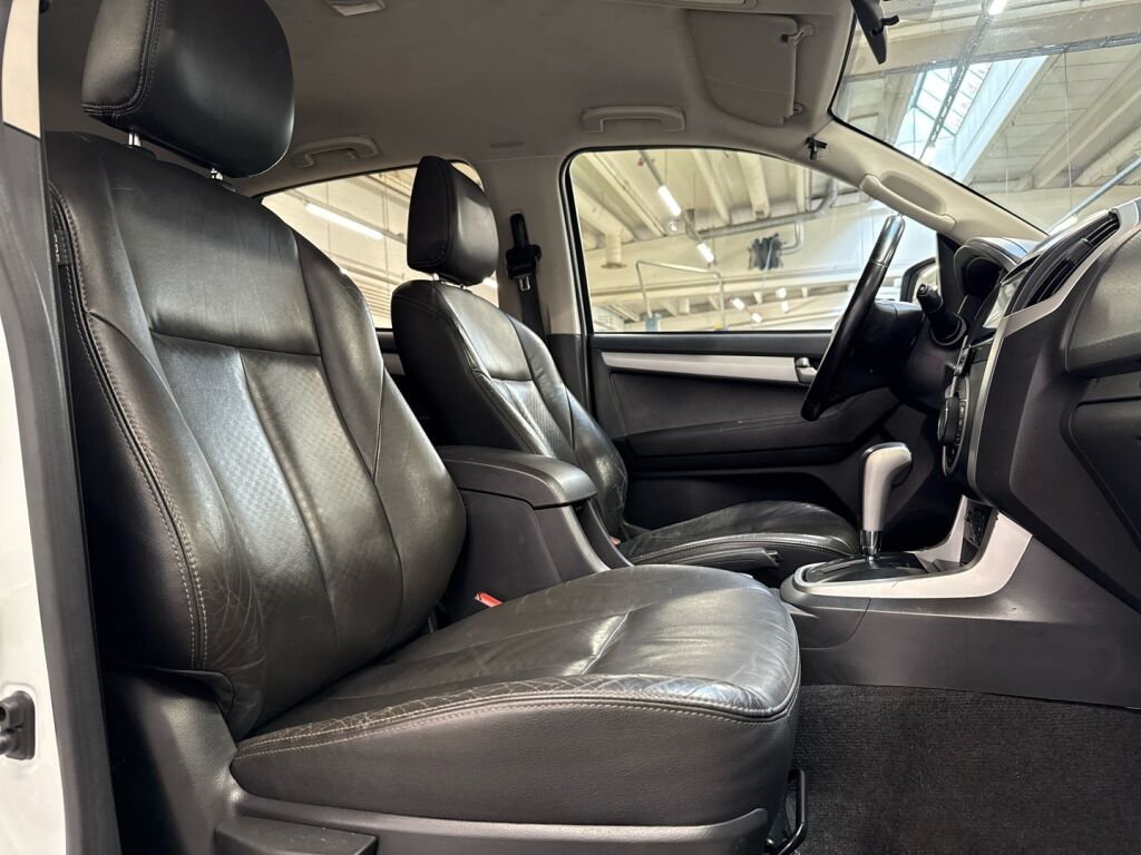 Isuzu D-Max 2017 Valkoinen