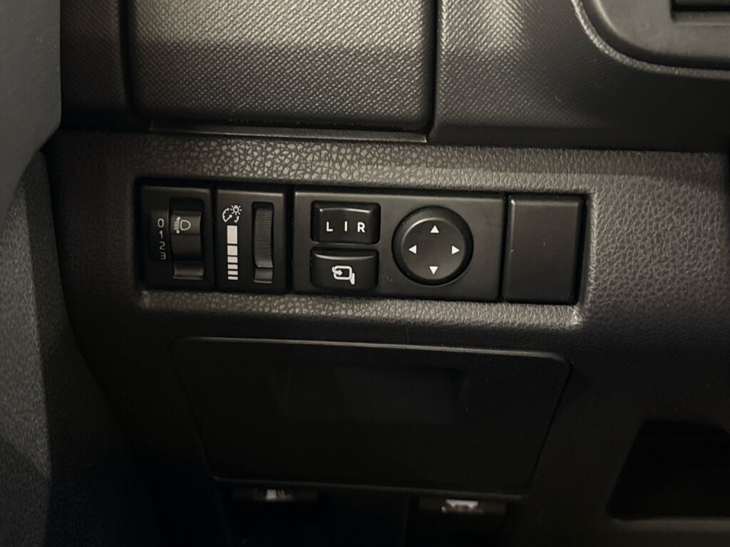 Isuzu D-Max 2017 Valkoinen