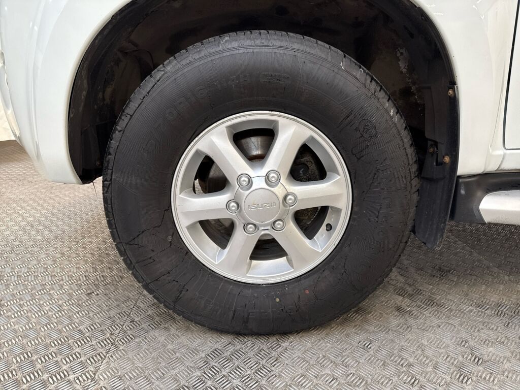 Isuzu D-Max 2017 Valkoinen