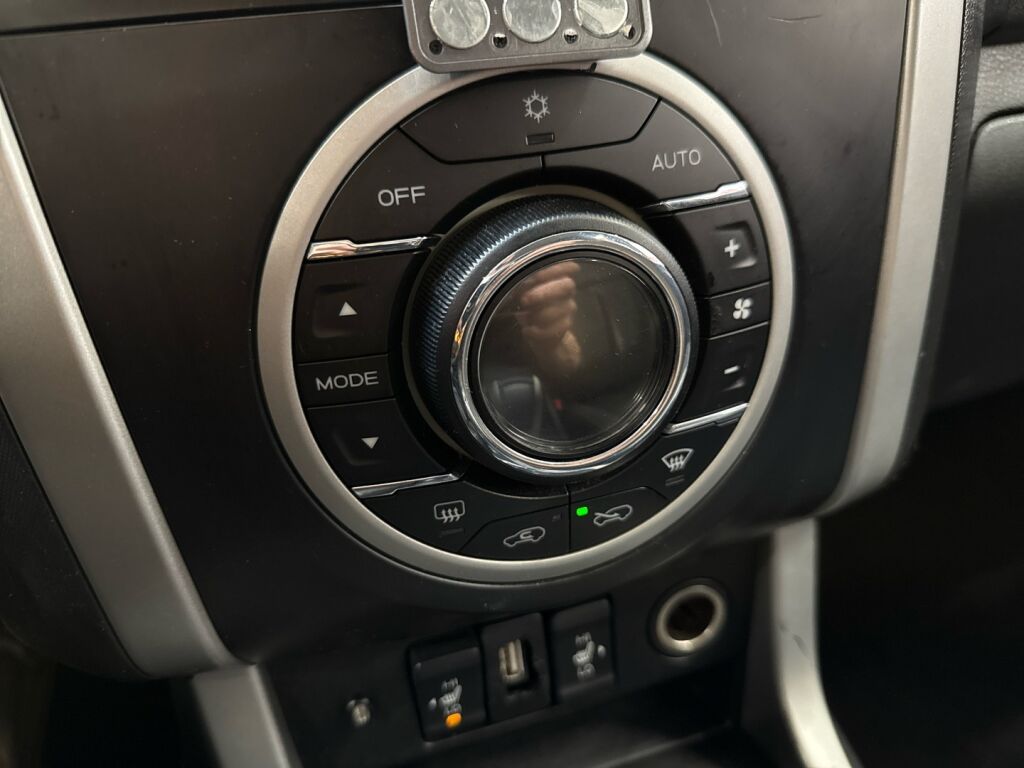 Isuzu D-Max 2017 Valkoinen