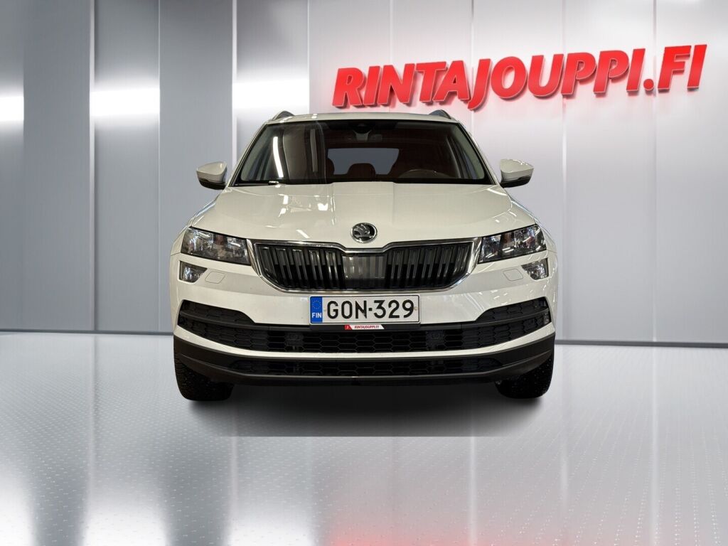 Skoda Karoq 2021 Valkoinen