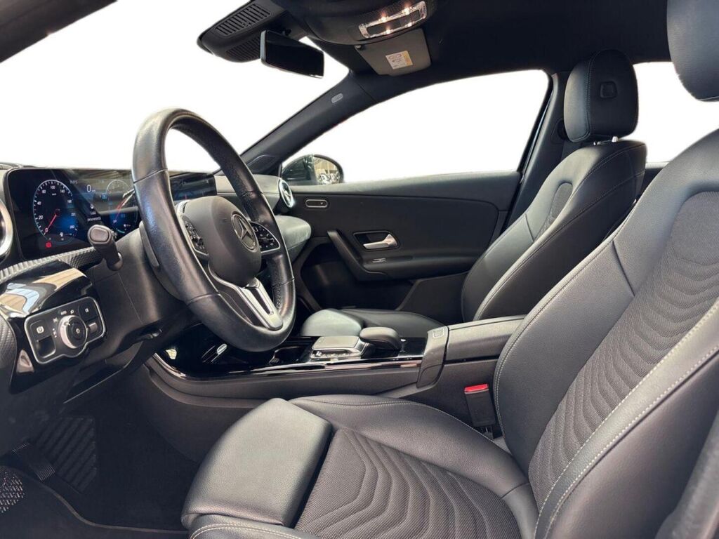 Mercedes-Benz A 2020 Musta