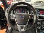 Volvo V60 2015 Musta