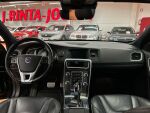 Volvo V60 2015 Musta