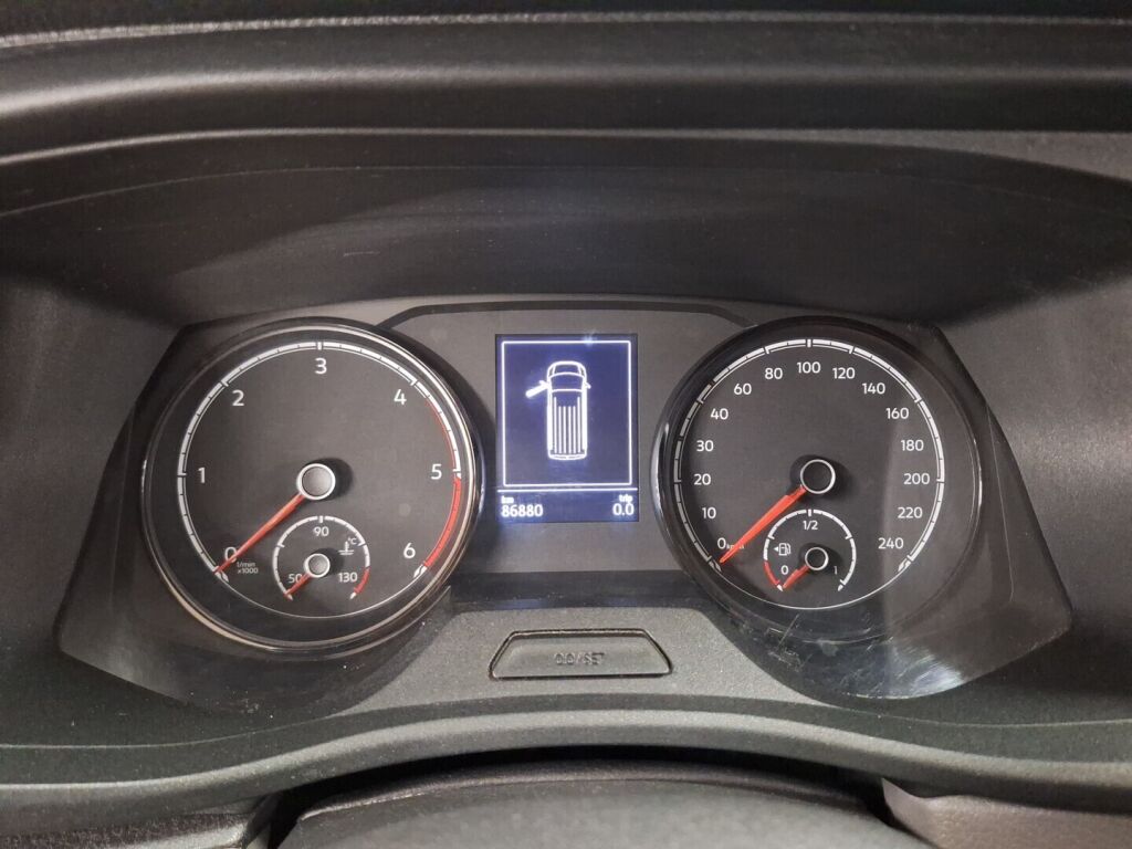 Volkswagen Transporter 2021 Valkoinen