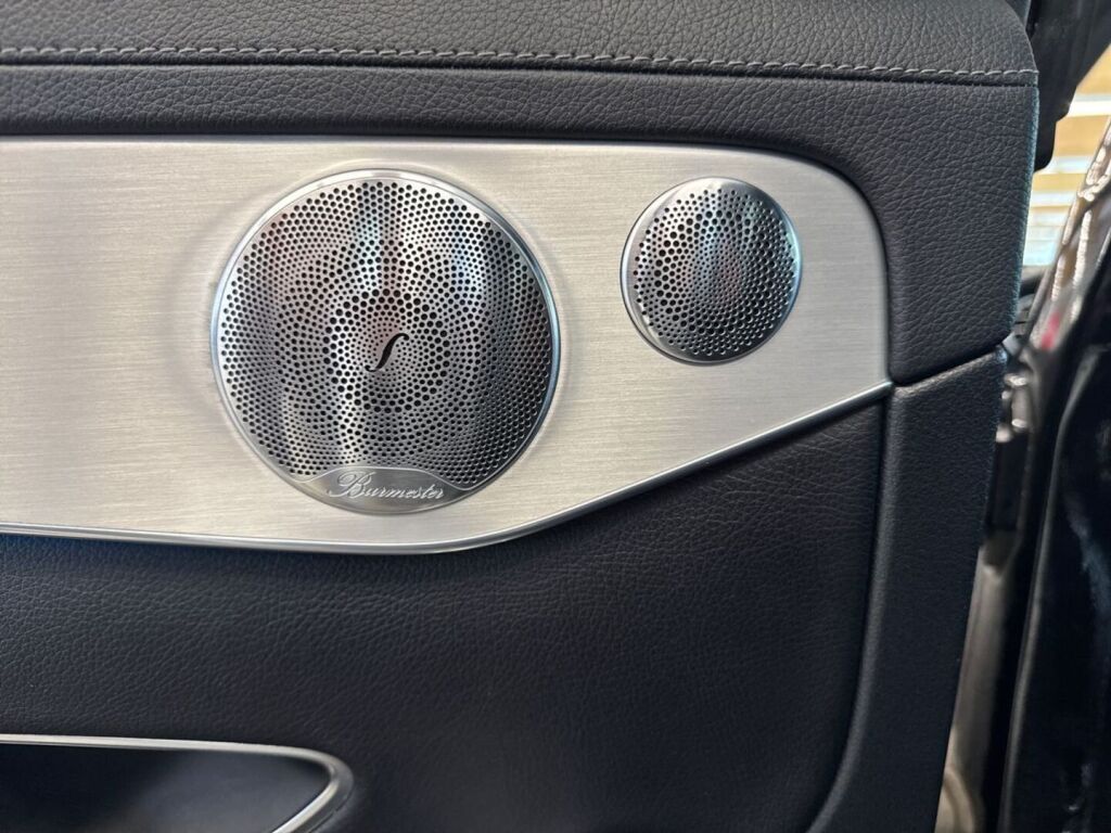 Mercedes-Benz GLC 2016 Musta