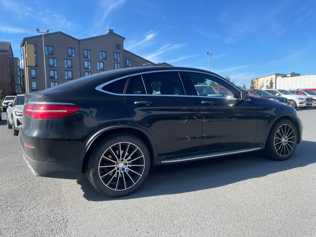 Mercedes-Benz GLC 2016 Musta
