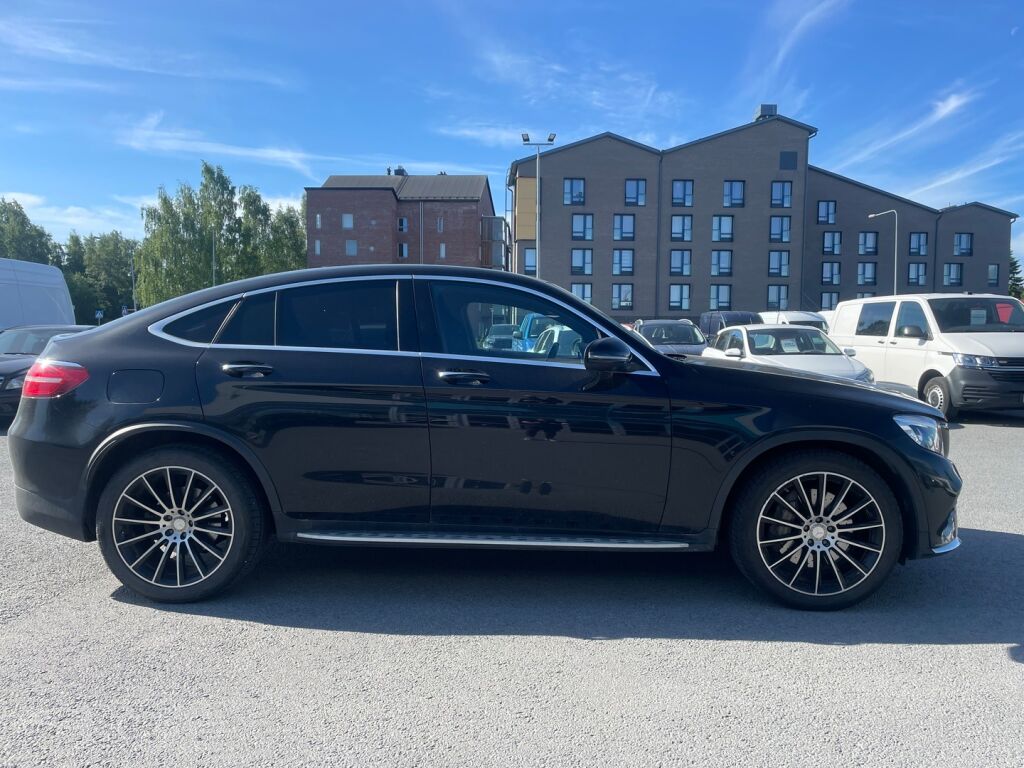 Mercedes-Benz GLC 2016 Musta