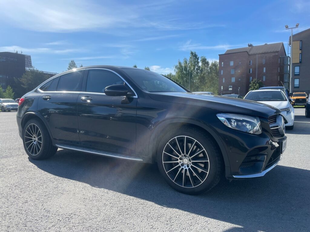 Mercedes-Benz GLC 2016 Musta