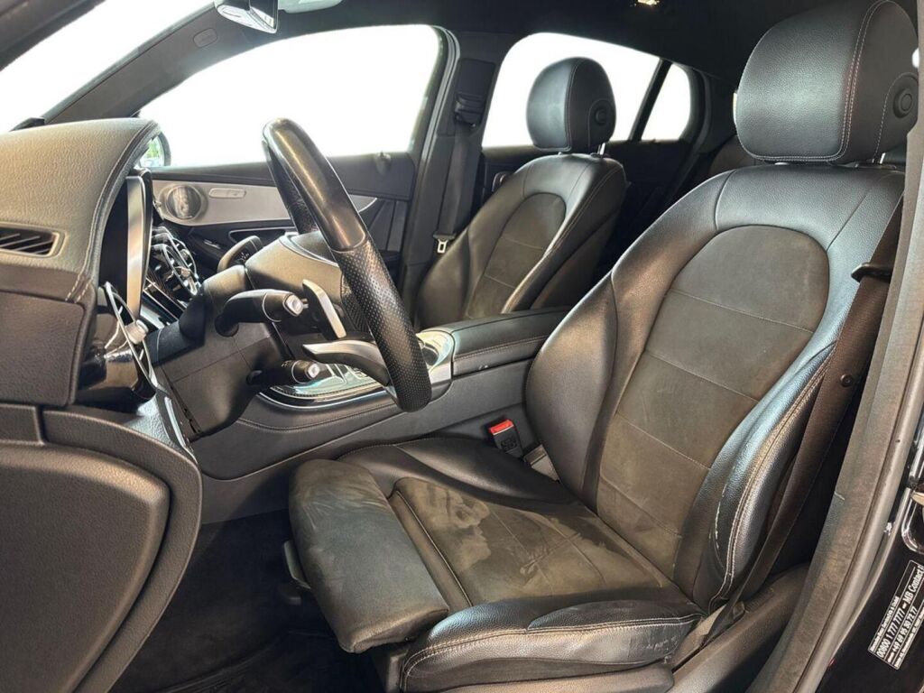 Mercedes-Benz GLC 2016 Musta