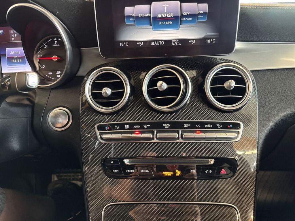 Mercedes-Benz GLC 2016 Musta