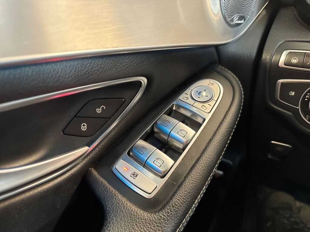 Mercedes-Benz GLC 2016 Musta