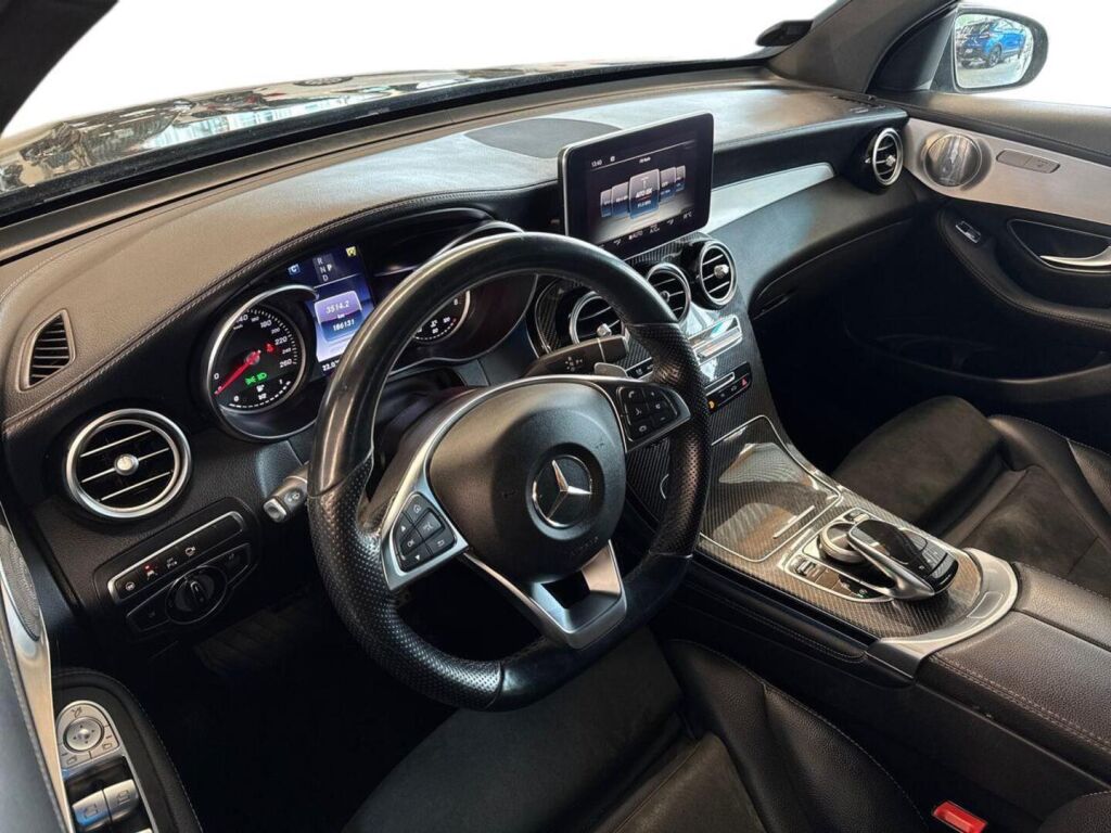 Mercedes-Benz GLC 2016 Musta