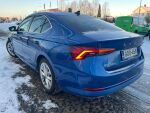 Skoda Octavia 2021 Sininen