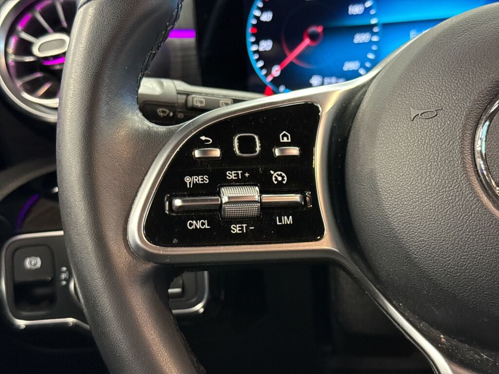 Mercedes-Benz CLA 2021 Valkoinen