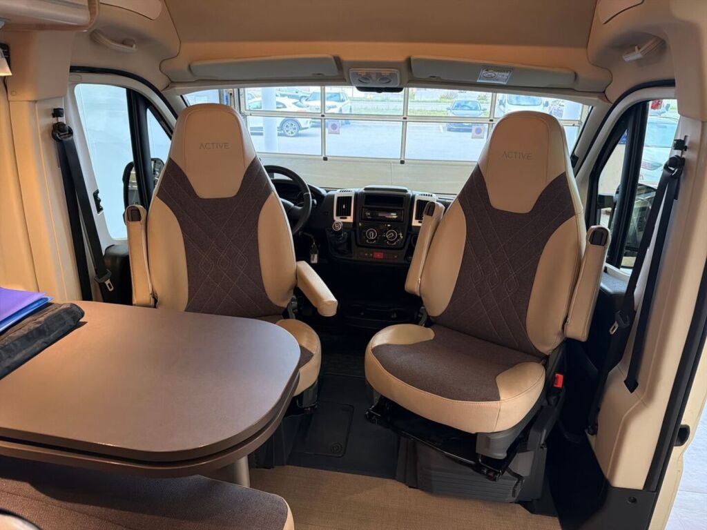 Bürstner CAMPEO 600 ACTIVE 2021 Keltainen