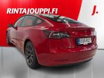 Tesla Model 3 2021 Punainen
