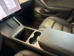 Tesla Model 3 2021 Punainen