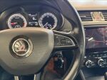 Skoda Octavia 2017 Musta
