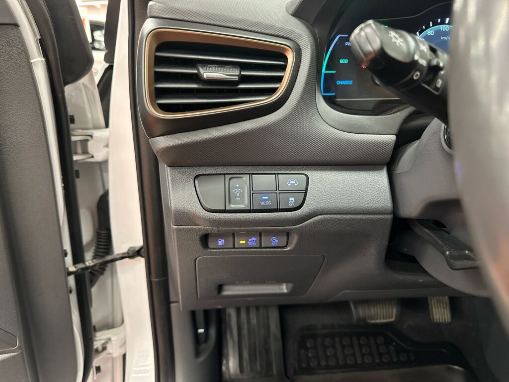 Hyundai IONIQ electric 2017 Valkoinen