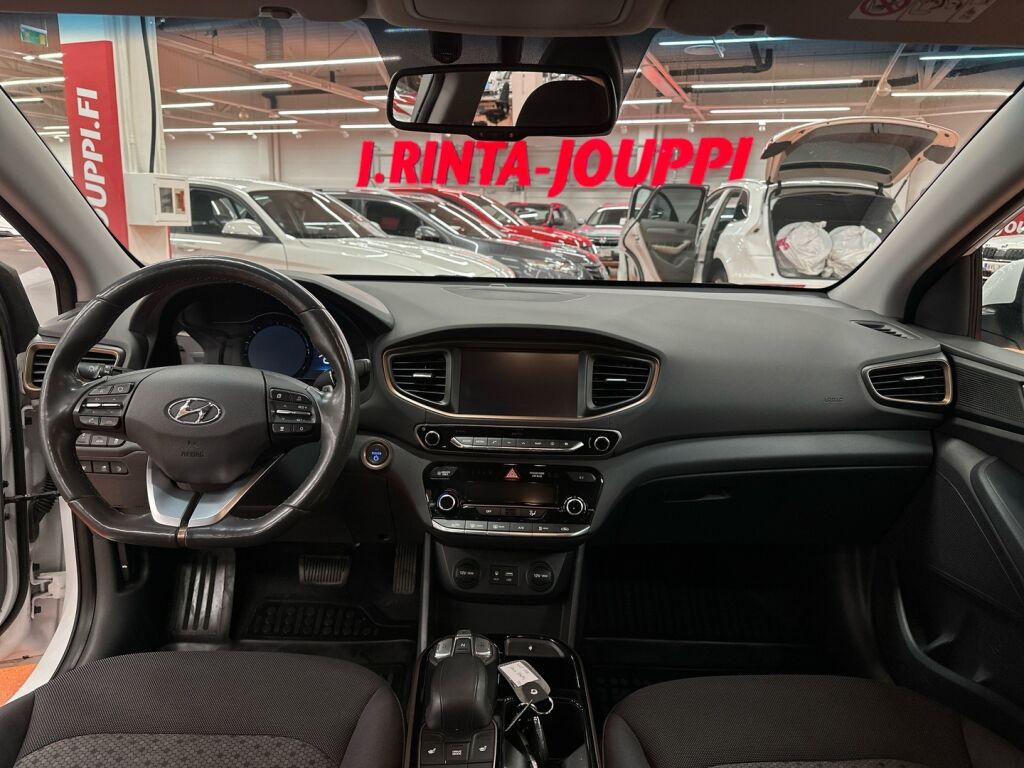 Hyundai IONIQ electric 2017 Valkoinen