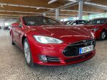 Tesla Model S 2016 Punainen