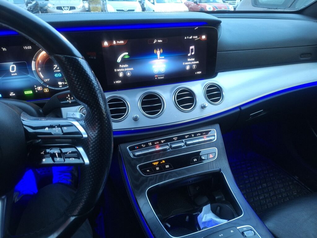 Mercedes-Benz E 2021 Musta