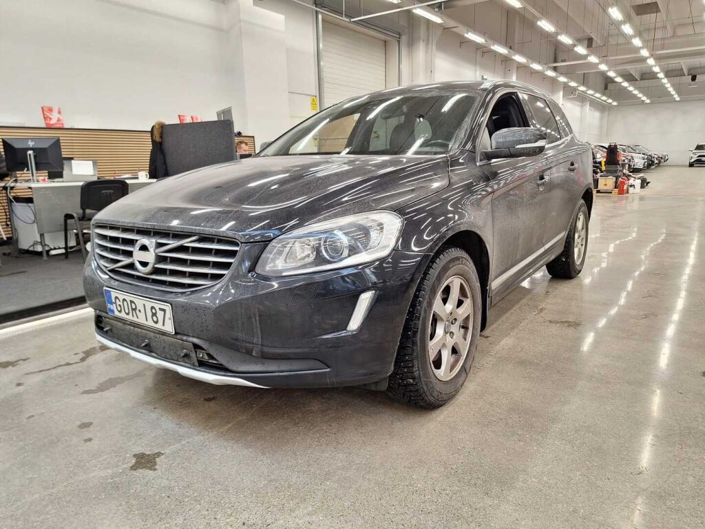 Volvo XC60 2013 Musta