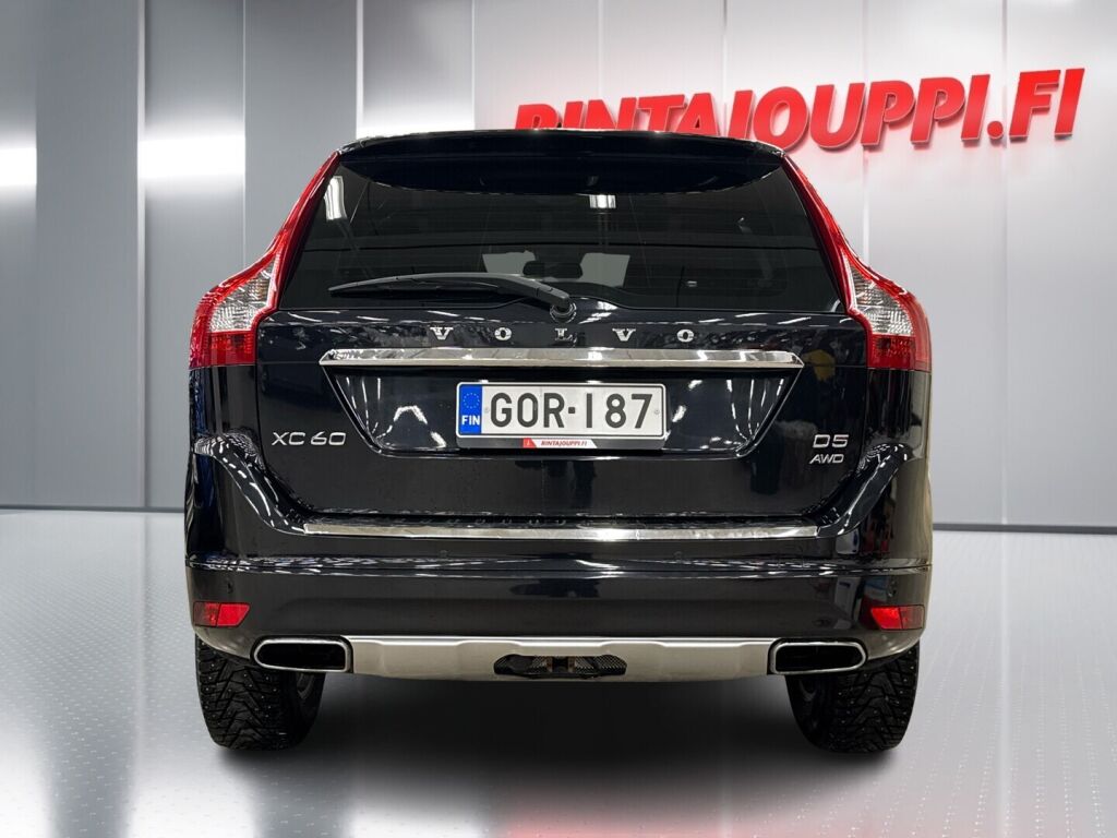 Volvo XC60 2013 Musta