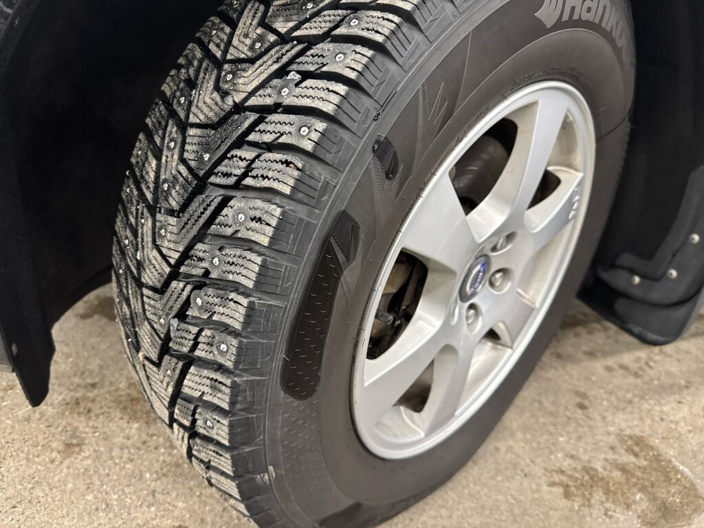 Volvo XC60 2013 Musta