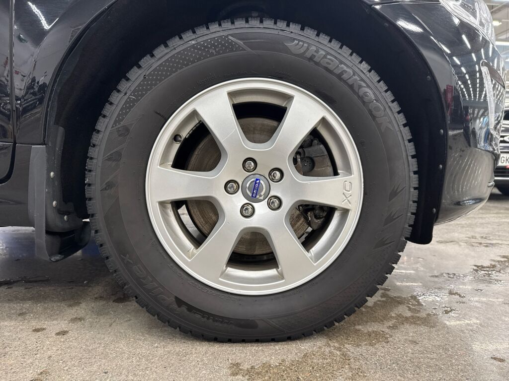 Volvo XC60 2013 Musta