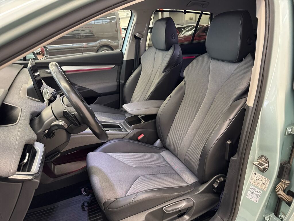 Skoda Enyaq 2021 Vihreä