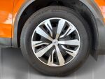 Peugeot 2008 2021 Metallinhohto Oranssi