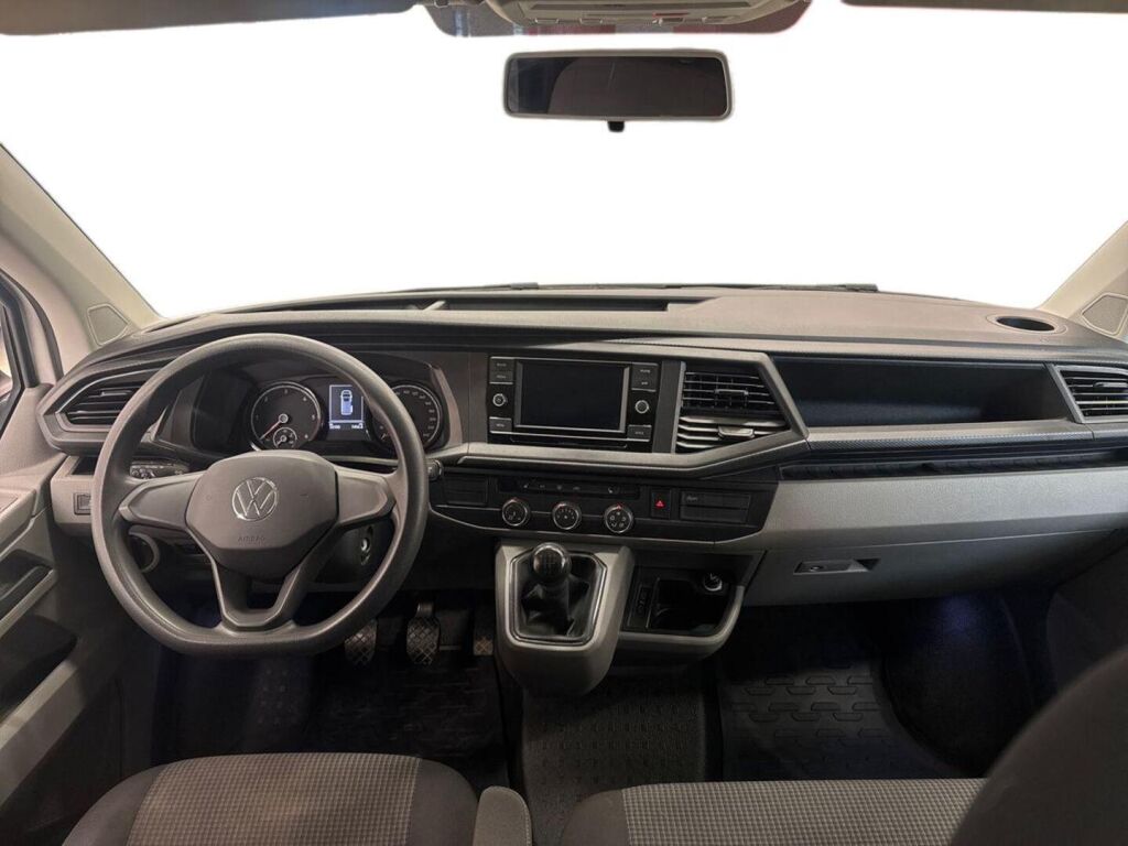 Volkswagen Transporter 2021 Valkoinen