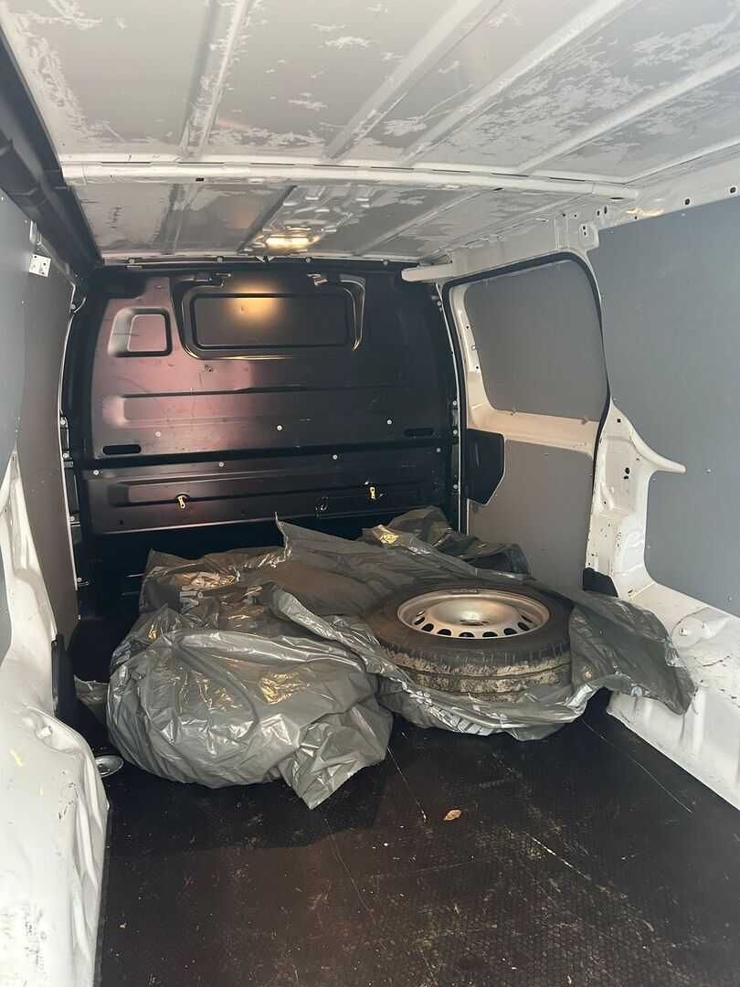 Opel Vivaro 2021 Valkoinen