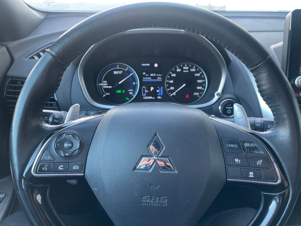 Mitsubishi Eclipse Cross 2021 Lightning Blue