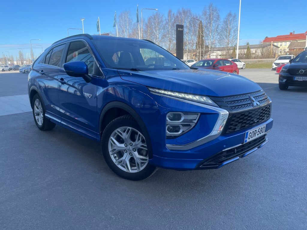 Mitsubishi Eclipse Cross 2021 Lightning Blue